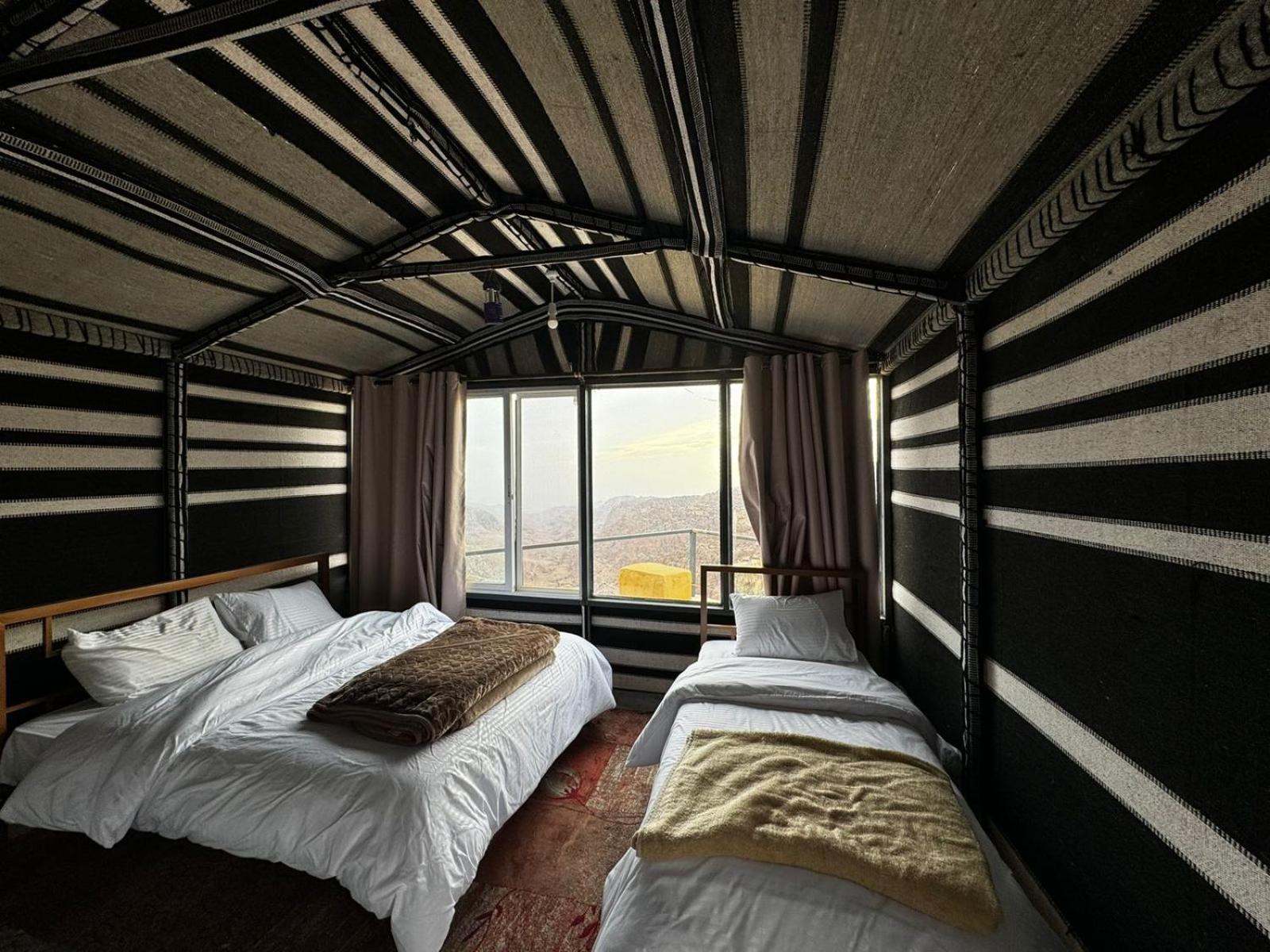 Wild Dana Eco Lodge- Hotel-Eco-Camp Екстериор снимка