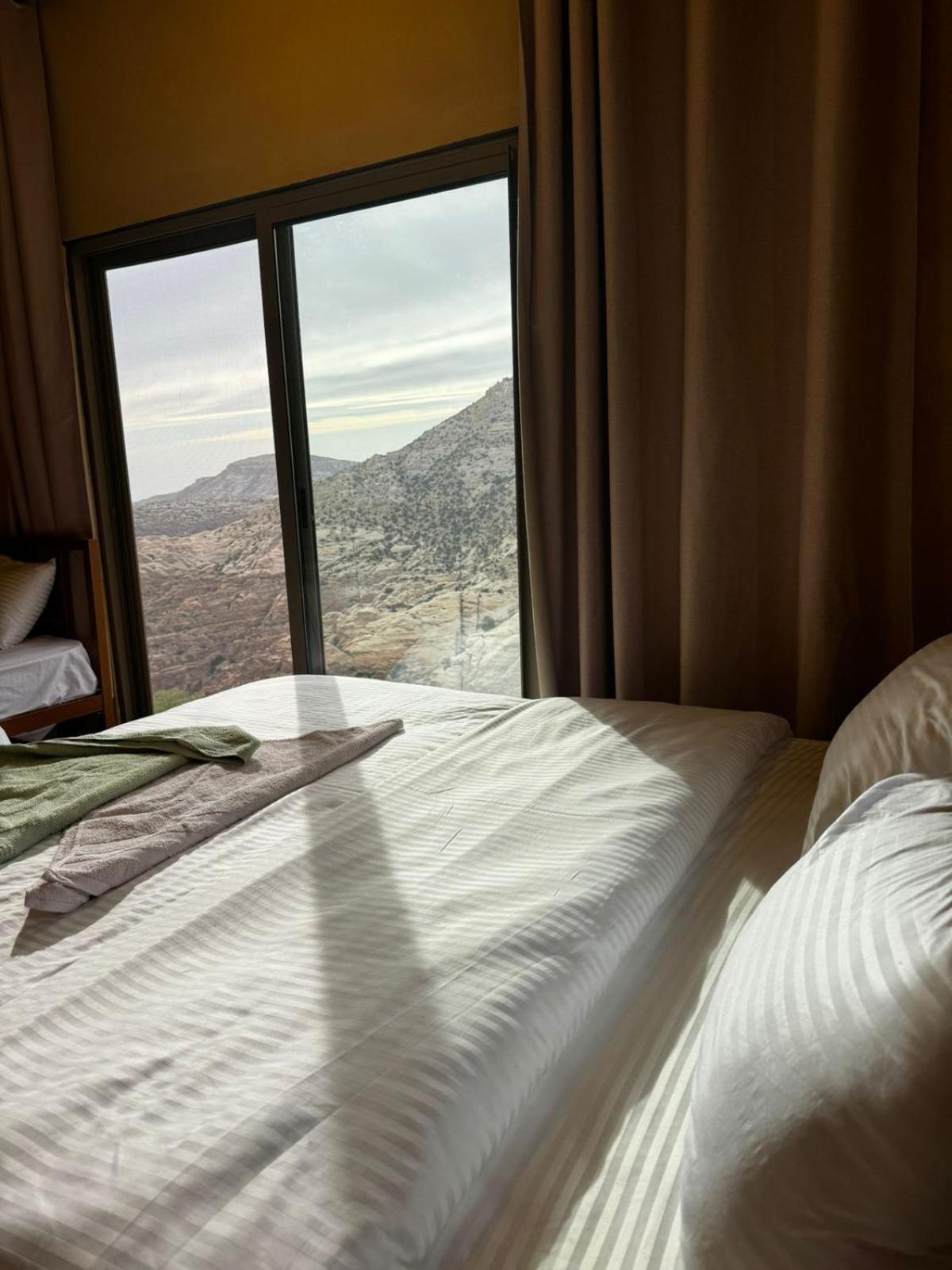 Wild Dana Eco Lodge- Hotel-Eco-Camp Екстериор снимка