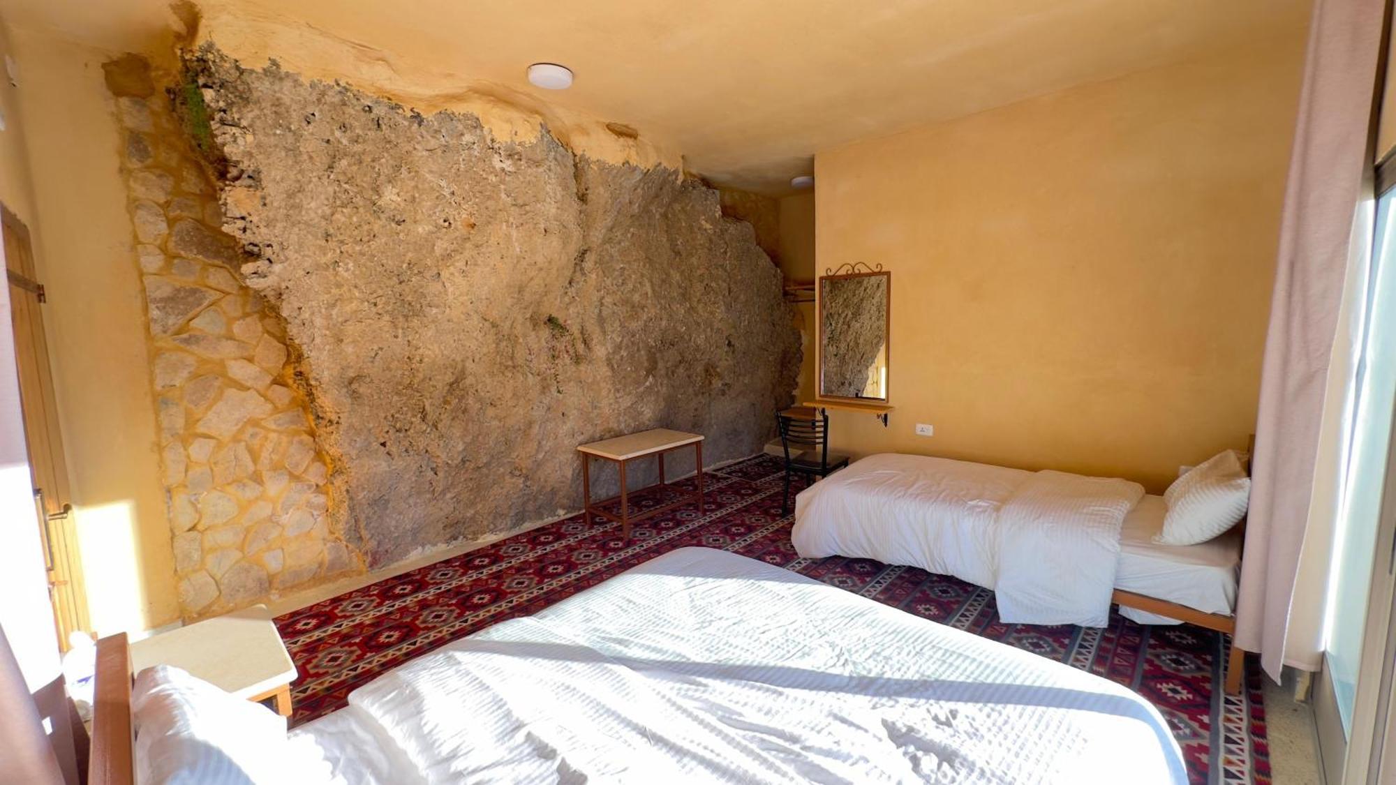 Wild Dana Eco Lodge- Hotel-Eco-Camp Екстериор снимка
