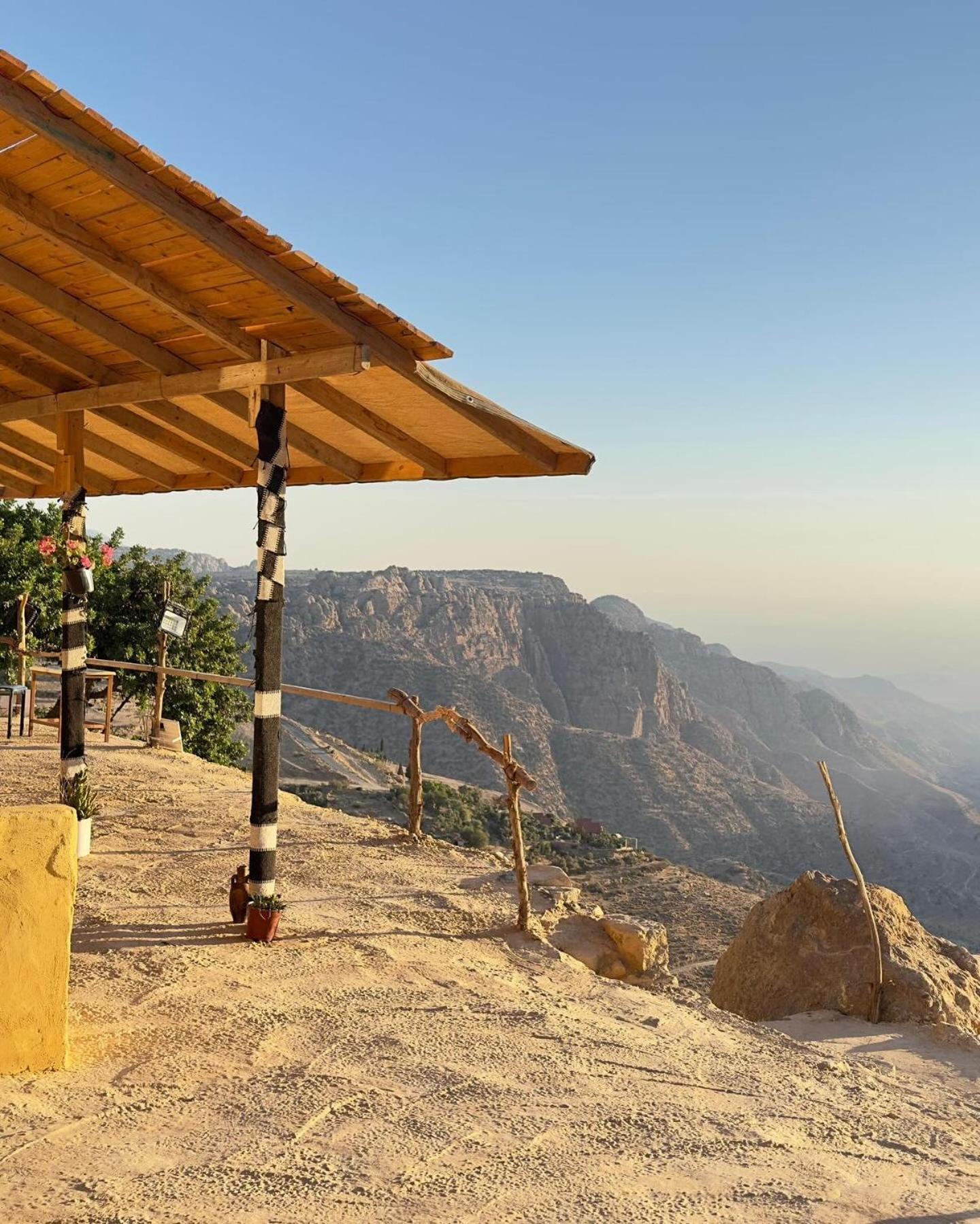 Wild Dana Eco Lodge- Hotel-Eco-Camp Екстериор снимка